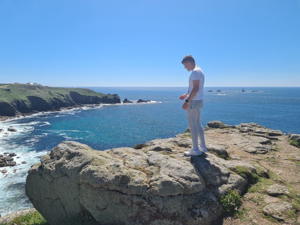 Walking around Lands end in cornwall